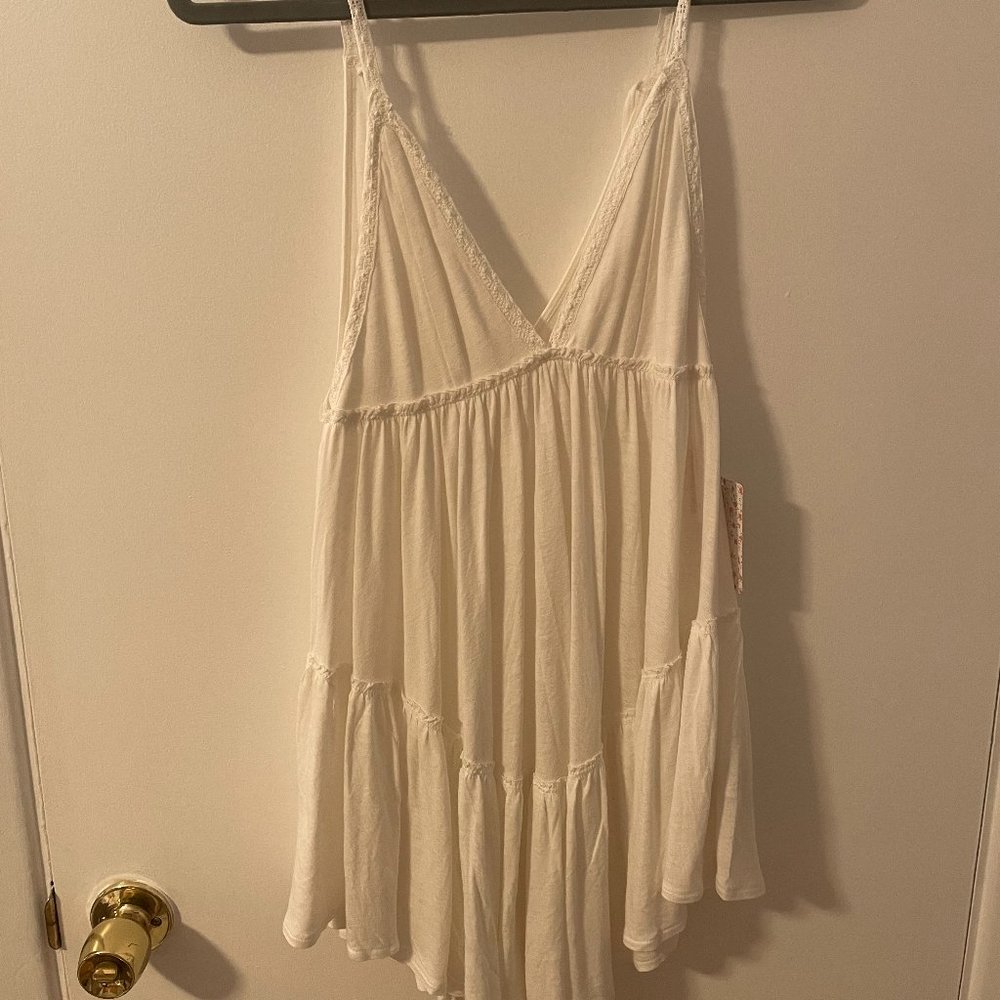 Free People Ivory Spaghetti Strap V Neck Baby Doll Top